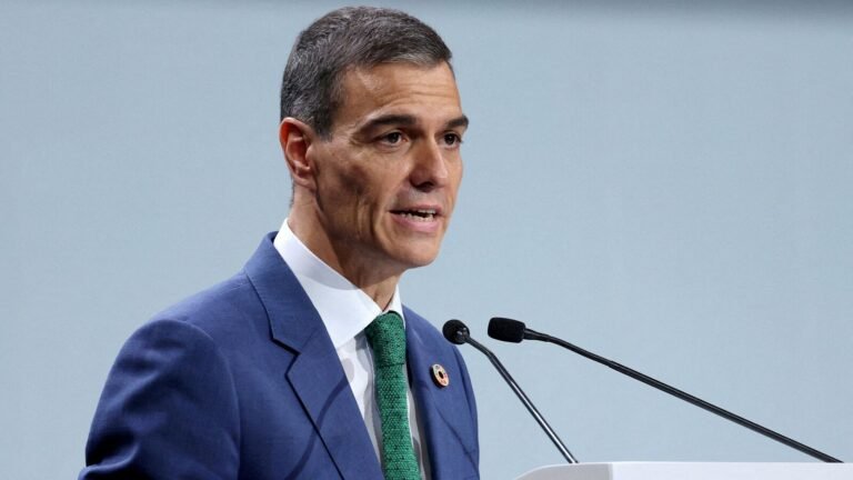 The Spanish ruling Socialist Party forbids members from “paying sex workers” in a corruption storm Tech Word News