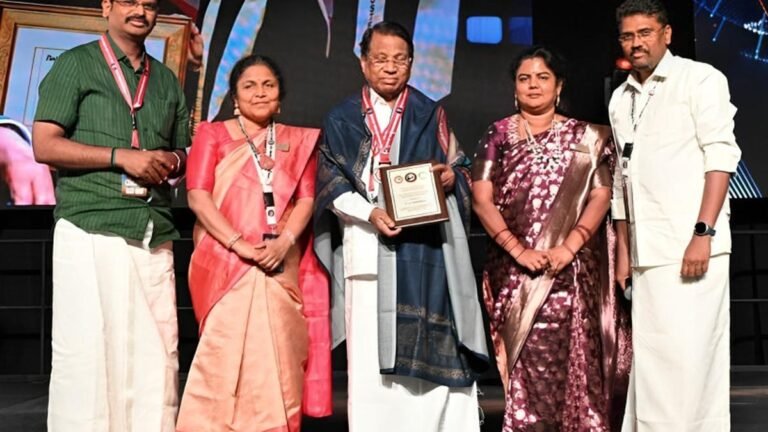 Chancellor Vit Viswanathan appreciated Tamil Sangam Federation in the USA