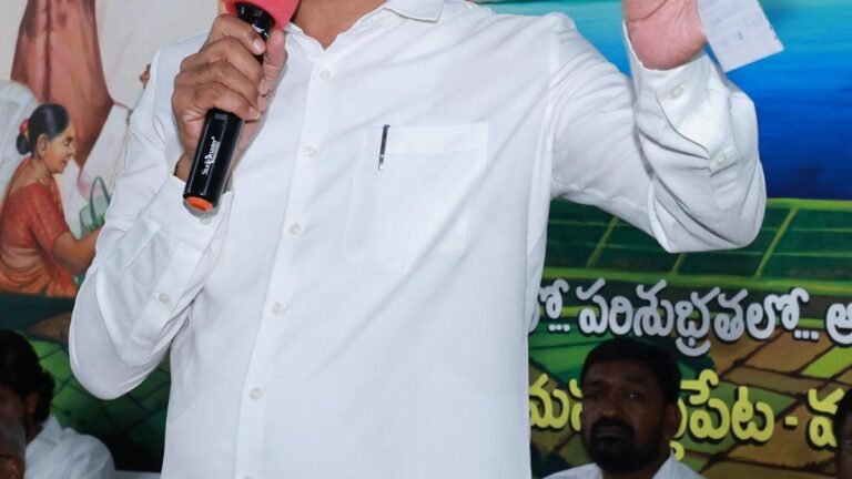 Turn on Kaleshwaam PHS to protect defective crops: harish