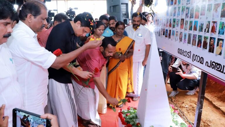 Wayanad remembers the victims of landslides