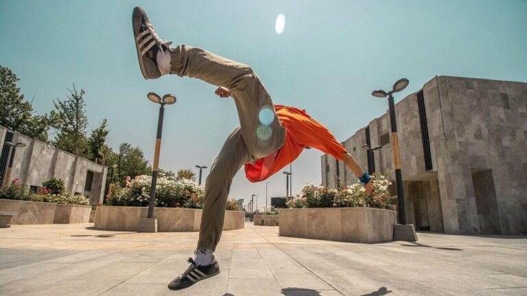 Tragic Death: Backflip to celebrate a “new life” with a girlfriend stands 18 years of life Tech Word News