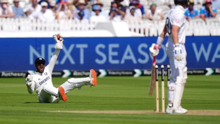 RISHABH PANT VS DHRUV JUREL: DINESH KARDHIK explains the difference in the goal