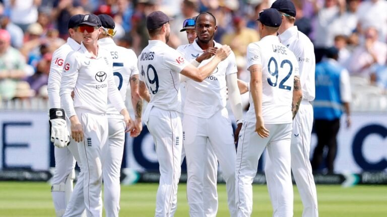 Jofra Archer gives the aggressive sending of Rishabh Pant after breaking the stumps