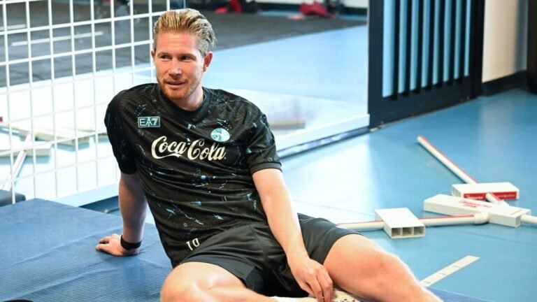 Kevin de Bruyne inherit No. 10 Diego Maradon? Photos of Napoli training indicate yes