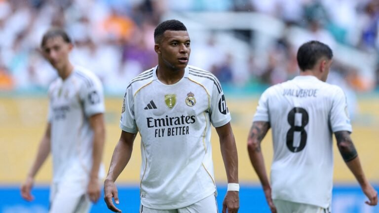 Kylian mbappe inherit jersey No. 10 Real Madrid: Messages