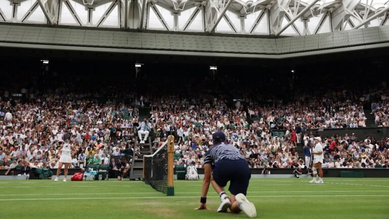 Missing judges? Wimbledon organizers apologize after a call failure