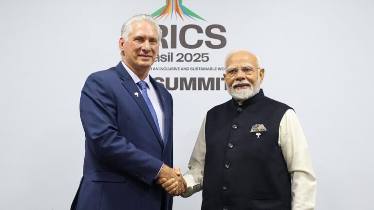 PM Modi meets the Cuban President; Discuss the links in pharmaceutical