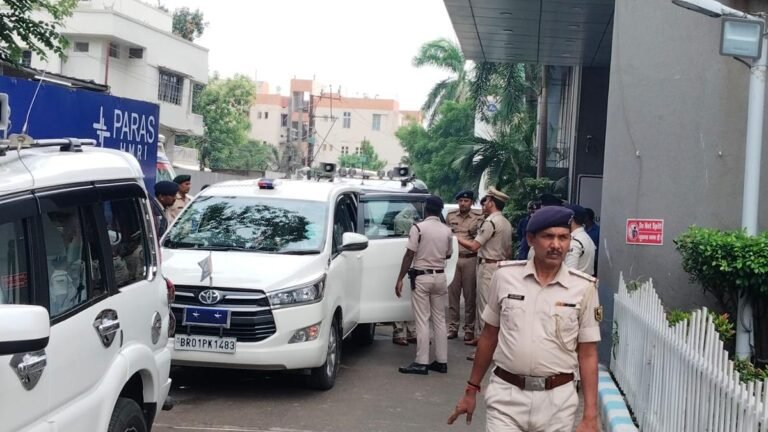 The prisoner admitted in a private hospital shot in a patch