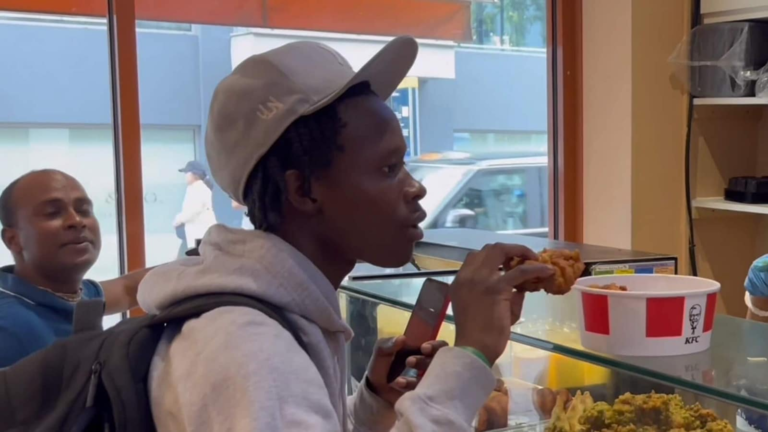 The African man enrages Netizens when the chicken inside the iskcon Govinda restaurant in London: “Hindu must act rough” | Tech Word News