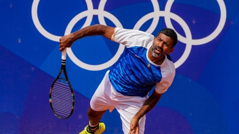 Wimbledon: Rohan Bopanna Crasouts, Yuki Bhambri, Rithvik Bolipalli Advance