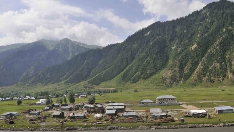 Jammu and Kashmir: Meeting breaks between terrorists and security forces in Kishtwar | Tech Word News