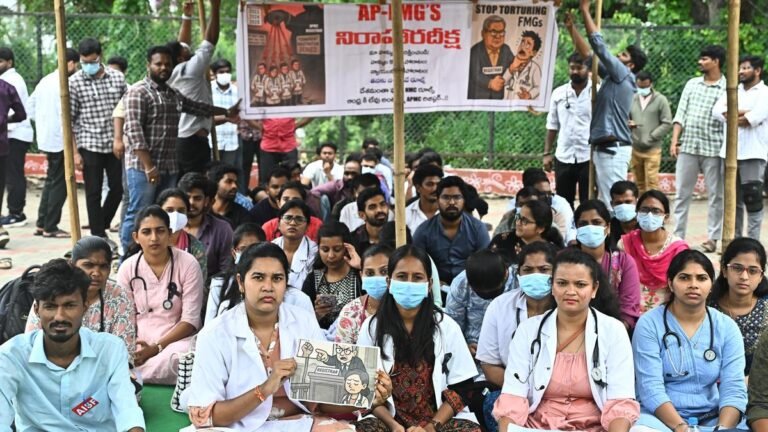Day 4: Protesting FMG taken to police stations, detained nearly 5 hours
