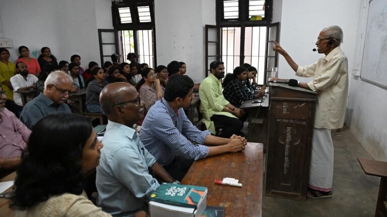 Mk Sanoo, a man who fought for the causes of Kochi