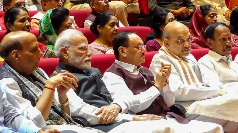 PM Narendra Modi, the best BJP leader, today participates in the key meeting of the NDA in parliament, a resolution handed over to the OP Sindoor, Mahadev | Tech Word News