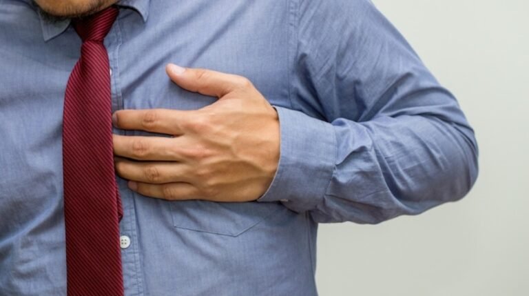 Signs of hidden heart risks in 30s