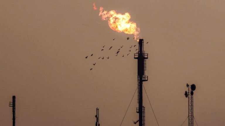 Why India may not stop buying Russian oil in the middle of American tariff threats: explained | Tech Word News