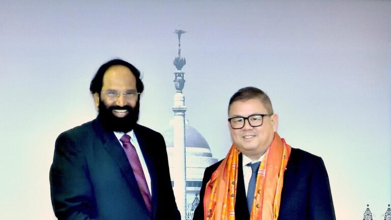 Uttam meets the secretary of agriculture in the Philippines over Paddy Export