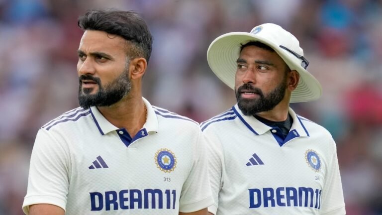 DINESH KARDHIK SLAMS AKASH DEEP, SIRAJ After a bad show India on 4th day in oval