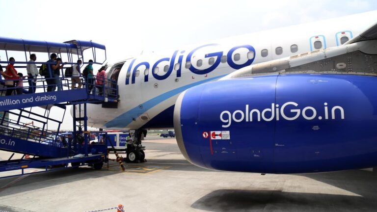 Indigo Passenger Slaps Fellow Traveler on board Mumbai-Kokata Flight