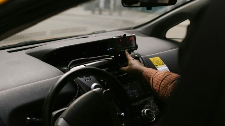‘AC thoda where Chalega, Kaafi Mehenga Hai’: Woman shares an inspiring story Uber Ride | Tech Word News