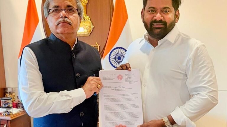 Train Udhna-Beerhampur Amrit Bharat to Haalt in Bobbili, Parvatipuram: Mla