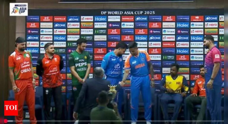 Suryakumar Yadav shakes his hands with PCB chairman Mohsin Naqvi during the ceremony of the Asia Cup trophy; Picture goes viral | Cricket news – The Tech Word News