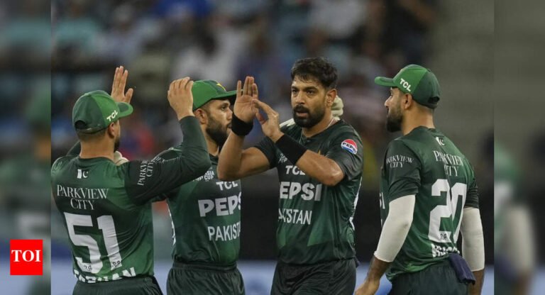 Shame scenes: Pakistani television prefab suggests “launching bullets” to stop the match of India | Cricket news – The Tech Word News