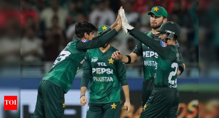 Legendary Pakistani Stimulator Slams Cricter: “This guy must be a bench” | Cricket news – The Tech Word News