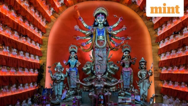 Happy Durga Puja 2025: Top 50+ Wishes, Instagram, Facebook, WhatsApp messages and quotes for Shashti | Tech Word News