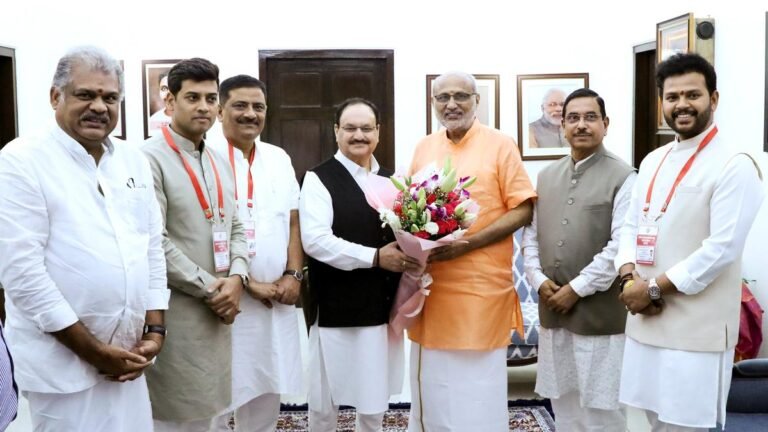 Congratulatory reports pouring vice -president elected CP Radhakrishnan