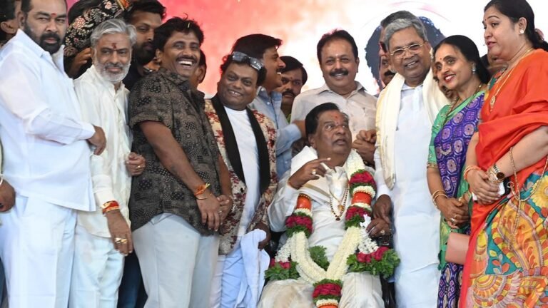Mahatma Gandhi wished to live for 125 years but RSS-BJP killed him, says Siddaramaiah