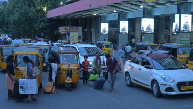 Hidden fees for driving in Chennai; The surcharge beats the traffic