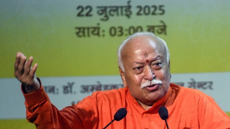 PM Modi Lavishes praises Mohan Bhagwat on the 75th birthday of RSS Chief – “Live Example …” | Tech Word News