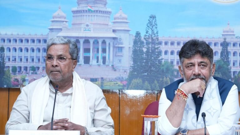 CM Siddaramaiah pulls out engineers; October closing set at the end of filling all potholes