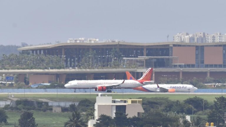 Kia included the most accurate “large” airport for the second month in a row