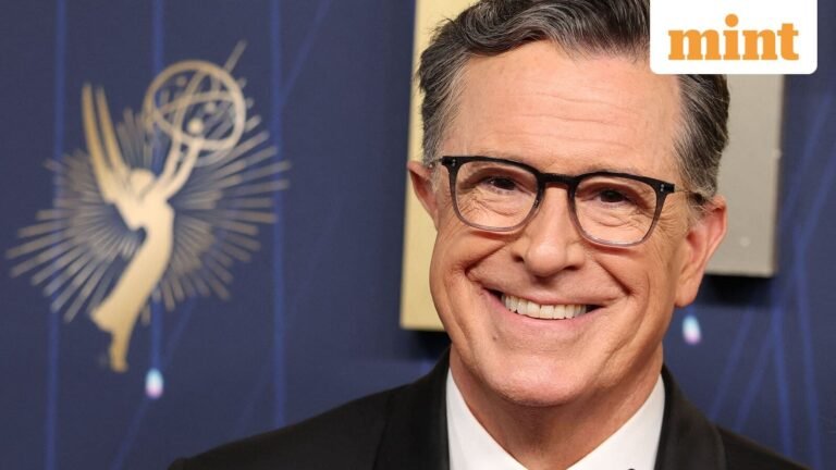 Stephen Colbert mocks the US President after Emmy won: “Donald Trump does not have one” | Tech Word News