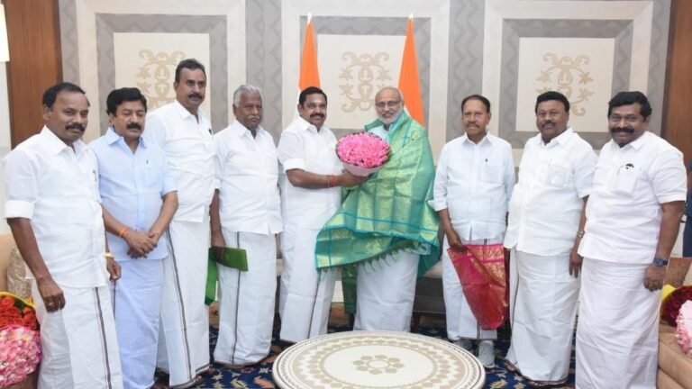 AIADM leader Edapppadi Palaniswami meets Amit Shah in the new Delhi