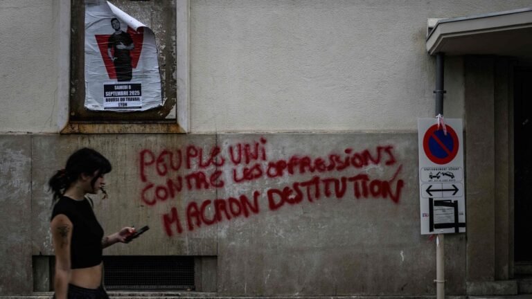 “Bloquons tout” protest grips France, new day PM Sebastien lecorn with “chaotic” | 10 points Tech Word News