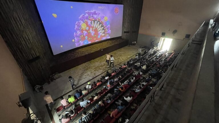 Karnataka draws attention to a cinema ticket for 200 GBP for all cinemas and for all languages