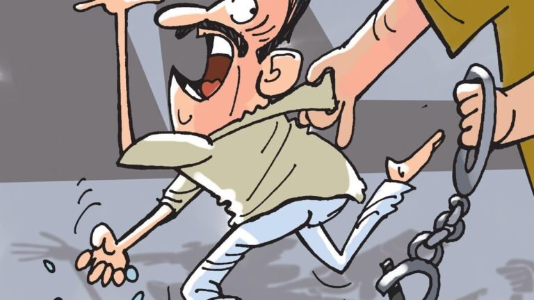 Insurance company officer sentenced to 10 years Ri for abuse of crore 5.3 GBP in Dharwad