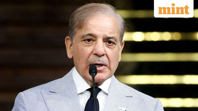Trump to host Pakistan Pakistan Shehbaz Sharif in an oval office today- why does it depend on India? | Tech Word News