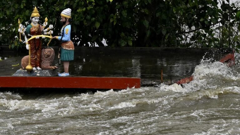 MUSI IN SPATE: Flood to remember