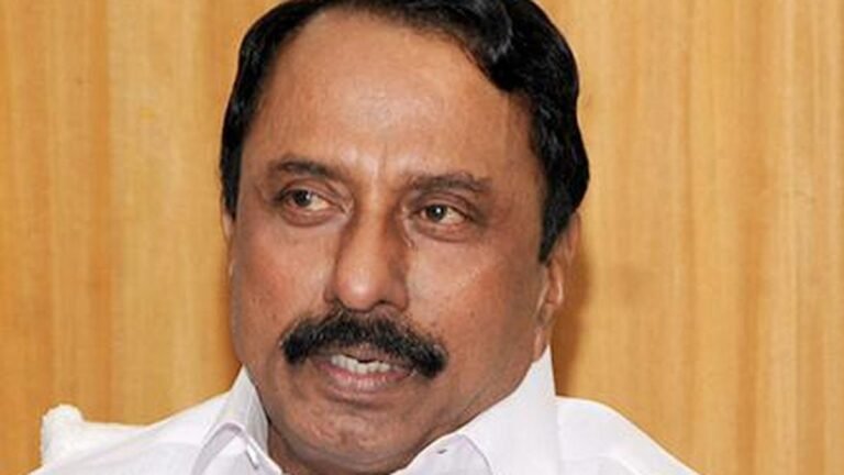 TN MLA Sengottaiyan repeats the challenge to Unity AIADMK because the “term”