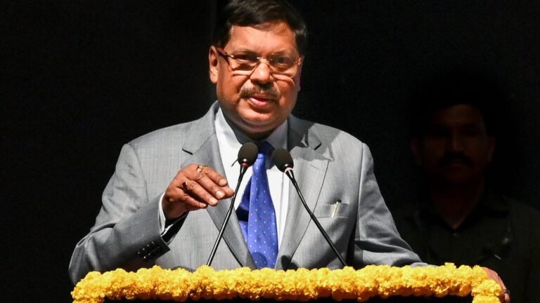 Cji Gavai explains the note “Ask Lord Vishnu” after resistance, says “I respect all religions” | Tech Word News