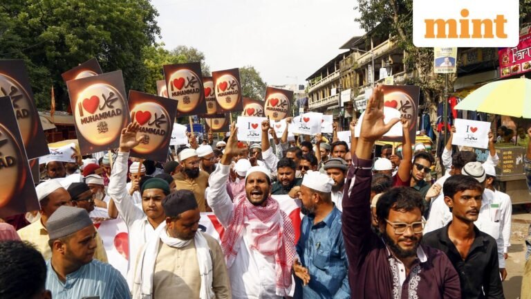 “I Love Muhammad ‘Row: Stones pelted in Gujarat, Karnataka over Social Media; 60 detained | 10 updates | today news
