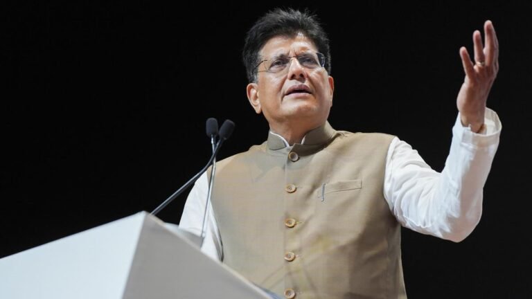 GST LIVE Council: Piyush Goyal Urinis Industry to Pay the “Advantage” of GST Cut to consumers