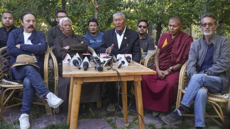 Groups Ladakh cancel interviews, say, dialog “can’t be at a shooting point”
