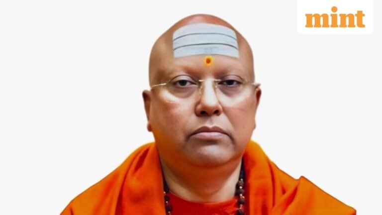 Swami Chaitanyanand’s’ Baby, I Love You ” News, Bizarre Holi Dictats – Testing Details appear | Tech Word News