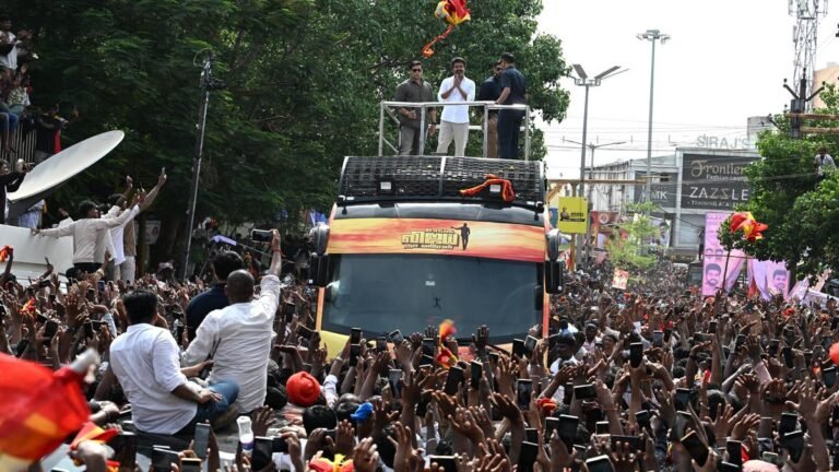Vijay’s convoy causes Gridge in Tiruch when a big crowd appears to greet him along the route