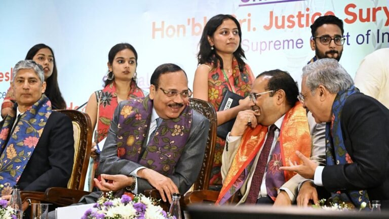 Legal experts should work with a discipline, says SC judges